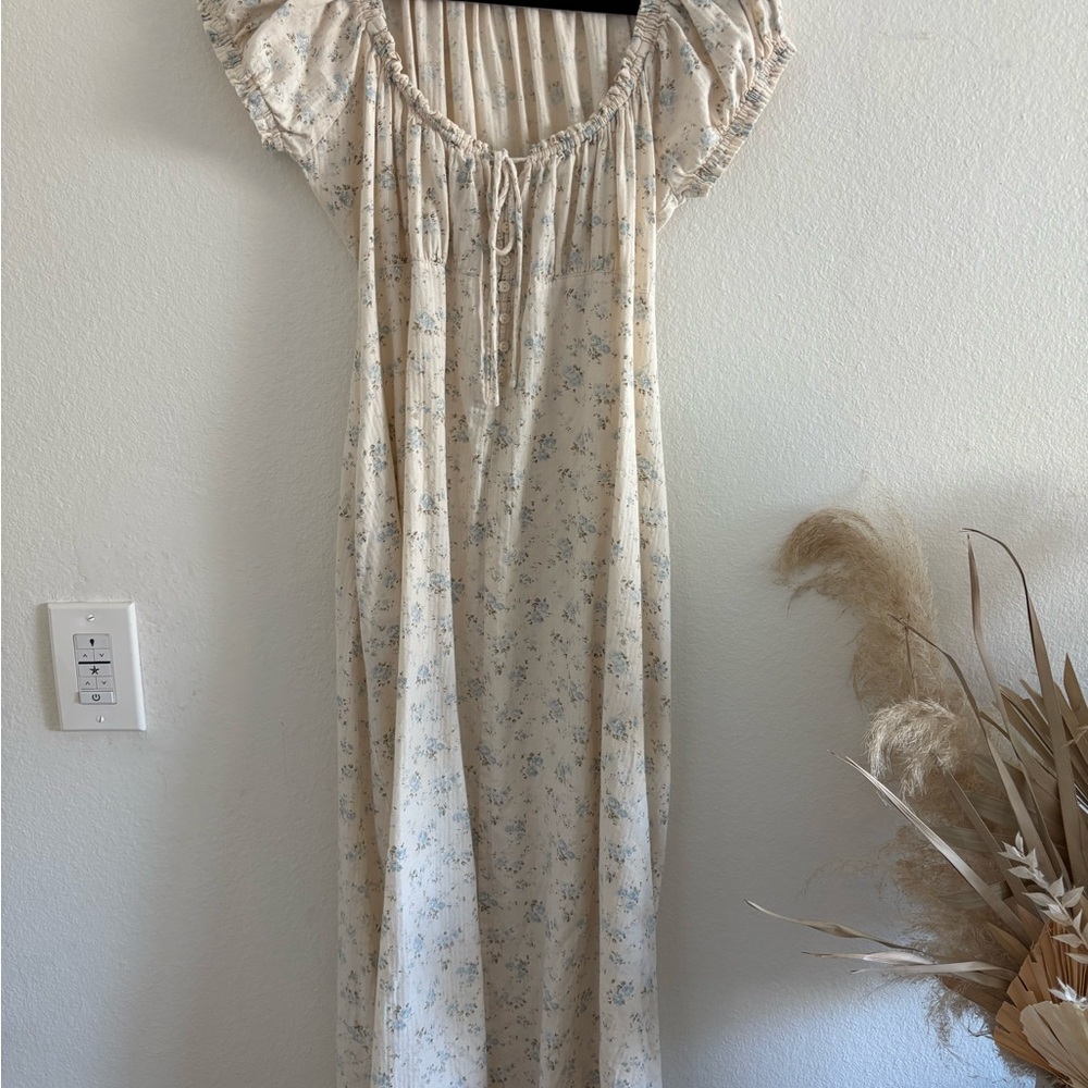 Floral Cream Maxi Dress